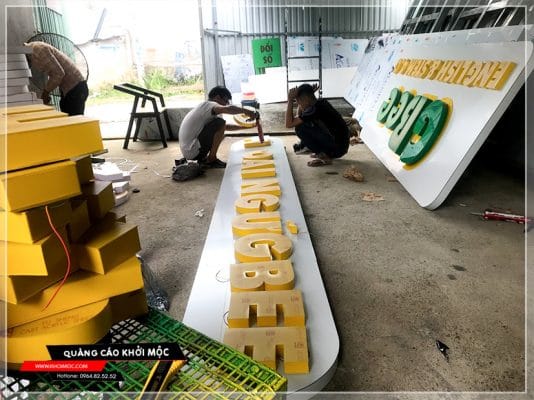 gia cong logo mica gan led 5