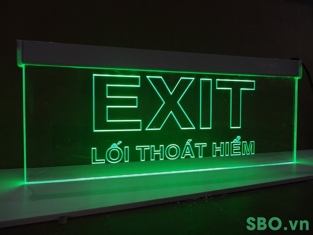 bảng chỉ dẫn exit lối thoát