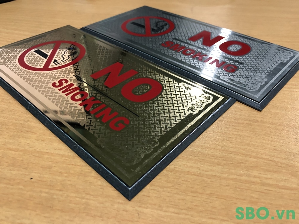 Biển chỉ dẫn dạ quang alu bóng in UV bề mặt