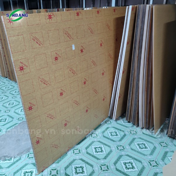 Tấm mica trong suốt 2mm thương hiệu Chochen