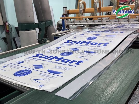 Polycarbonate Solmart được Sơn Băng nghiên cứu, sản xuất và phân phối độc quyền