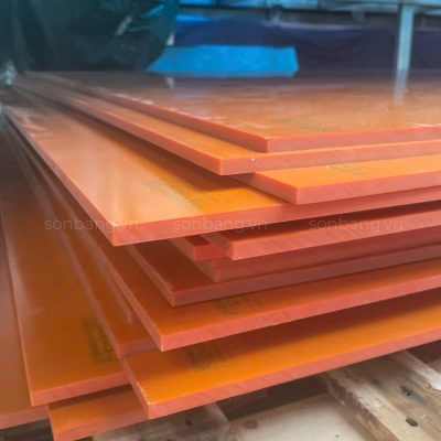 Tấm phíp cam được kiểm tra và đo đạc kỹ càng trước khi giao cho khách