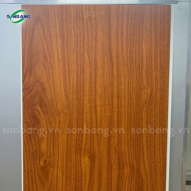 Tấm nano ốp tường vân gỗ loại phẳng SOL-11