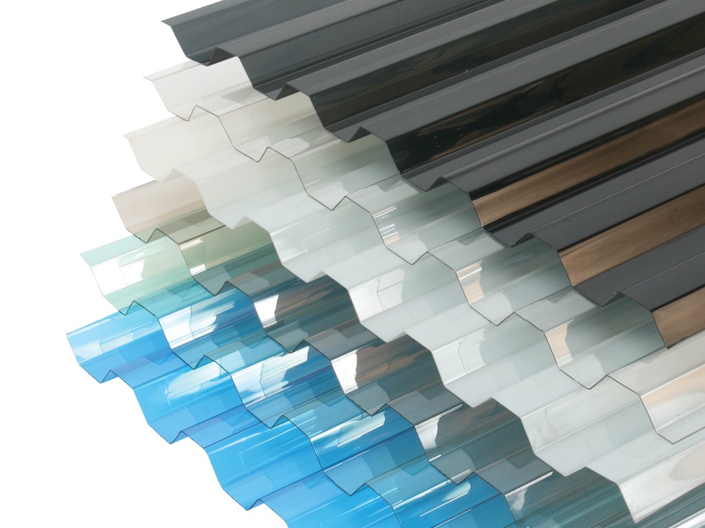 ton nhua lay sang polycarnonate 1 1mm 11 song Solmart