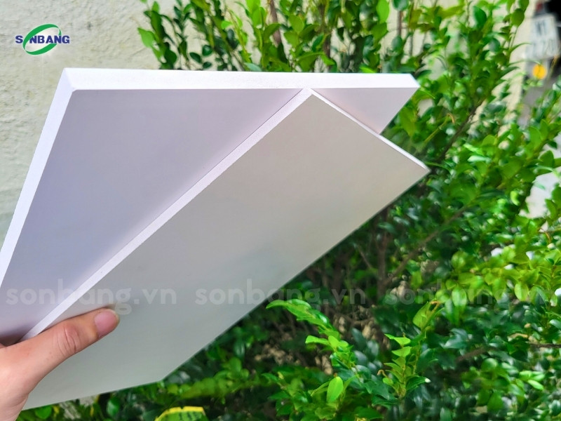 Giá tấm nhựa PVC Foam tại Sơn Băng luôn được cập nhật mới nhất