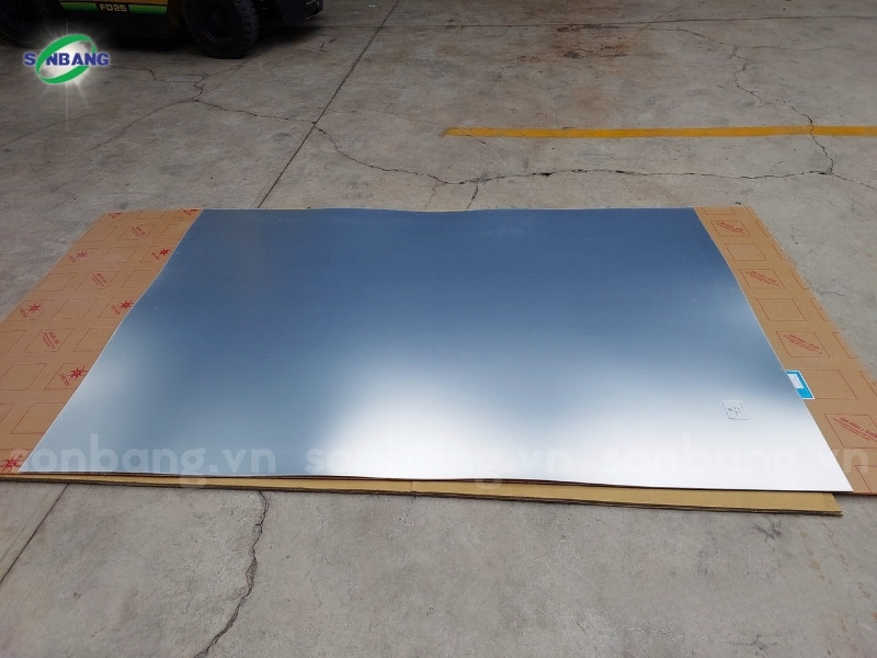 Mica gương được ứng dụng trong nhiều lĩnh vực của đời sống