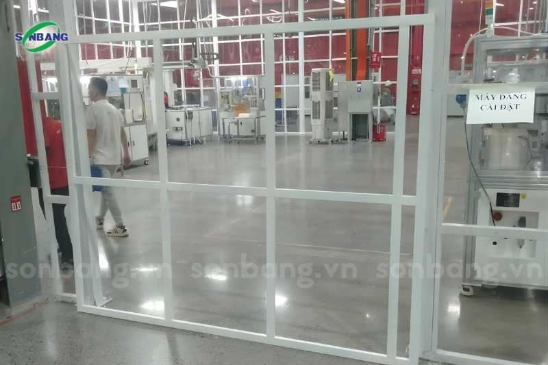 Khu vực phòng lạnh tại nhà máy Milwaukee Hand Tools Dầu Giây