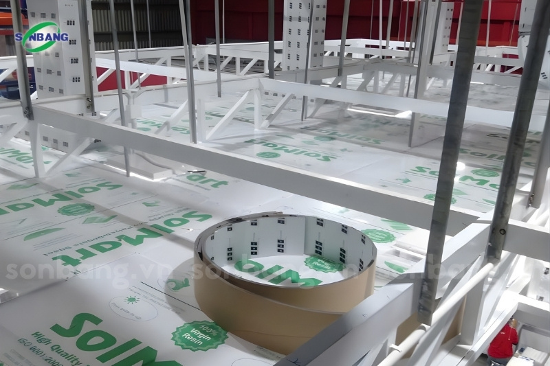 Tấm poly đặc 3mm có độ bền cao gấp 250 lần kính