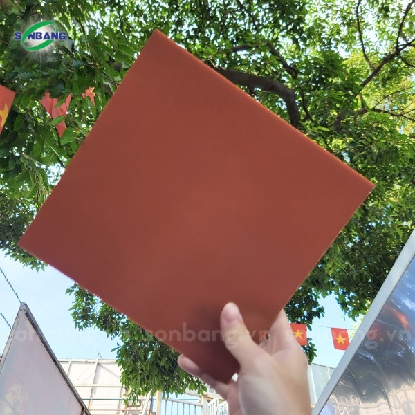 Tấm phíp nâu chịu va đập và mài mòn