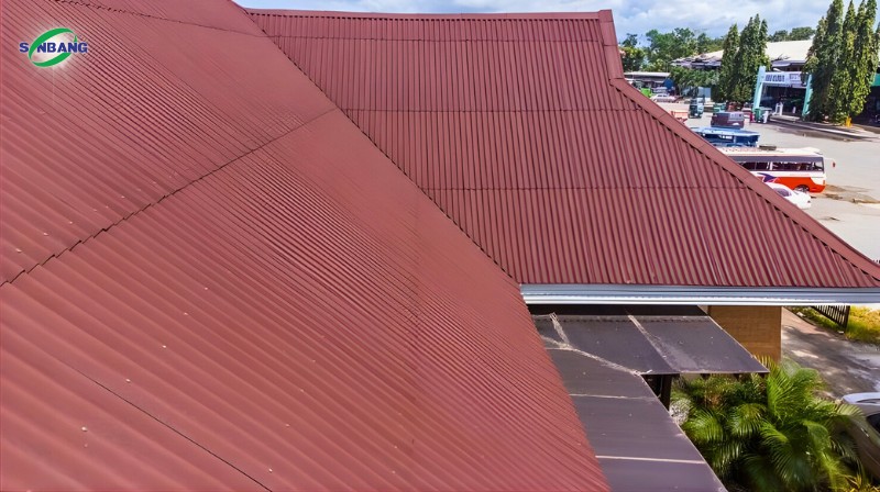 Lợp mái cho nhà ở bằng ngói lợp sinh thái