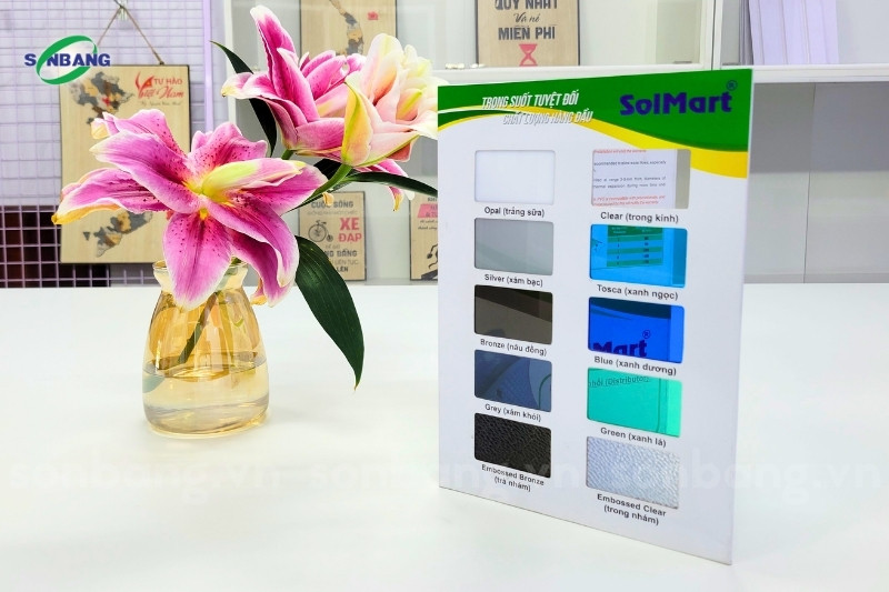 Bảng màu tấm lợp lấy sáng đặc ruột thương hiệu SolMart