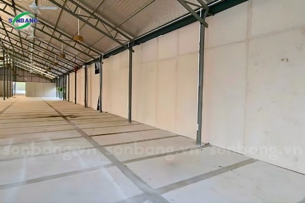 Hệ vách tường và sàn nhà bằng tấm Smartboard cho công trình thương mại