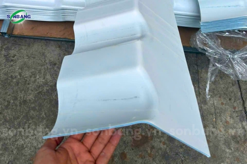 Tôn nhựa PVC chống nóng, chống ồn cho công trình
