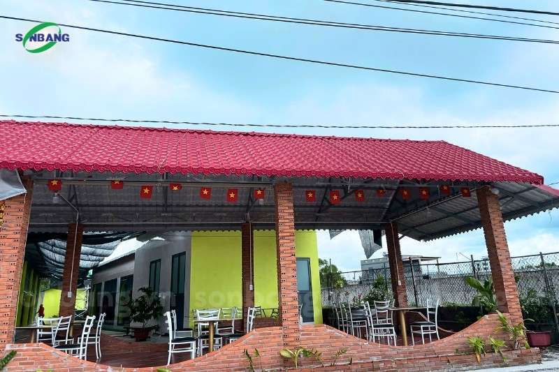 Nhà hàng GenZyx Hồ Tràm tại Vũng Tàu lợp mái bằng tôn nhựa PVC của Sơn Băng