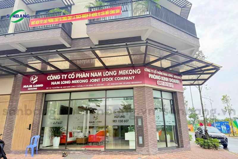 1000m2 mai che polycarbonate solmart can tho 7 Tấm Polycarbonate đặc màu trà lấy sáng tự nhiên cho mặt tiền