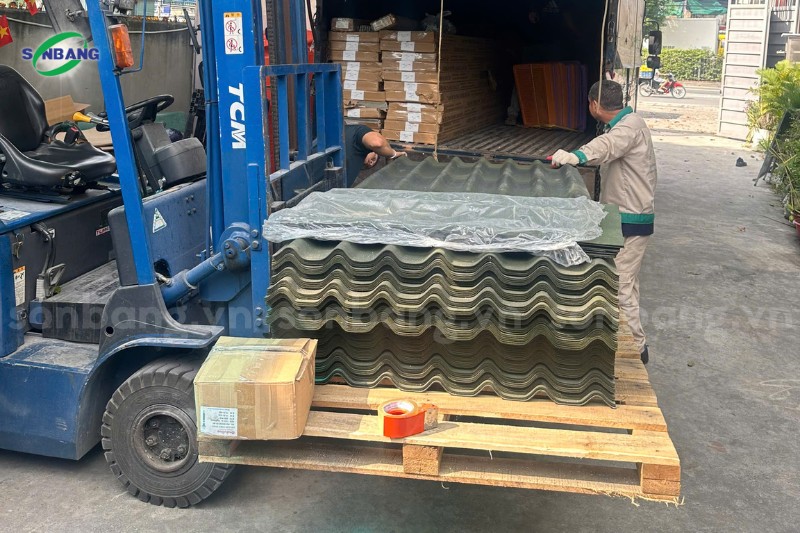 phan biet ton onduline that gia 5 Kích thước chuẩn của tôn Onduline chính hãng