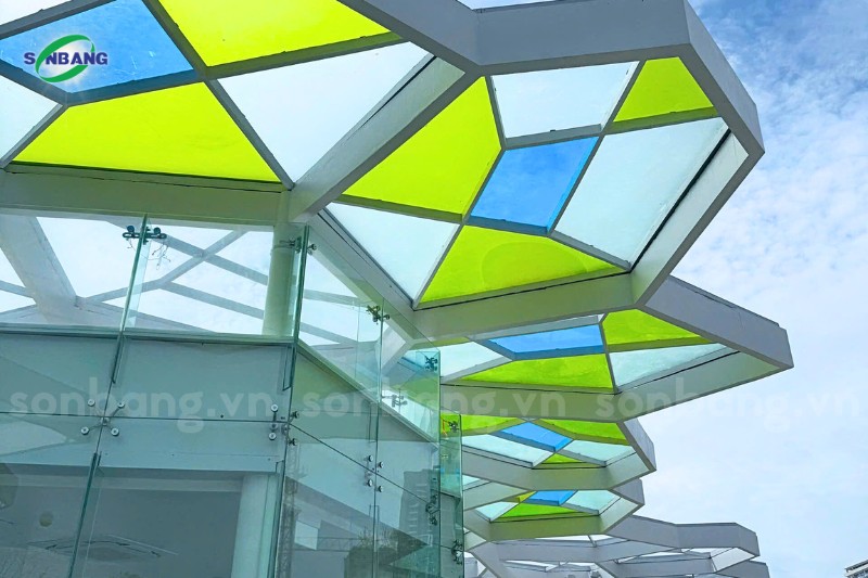 tram dich vu bai sau 5 Khả năng gia công Mica chính xác tạo nên các tấm lợp chuẩn khớp